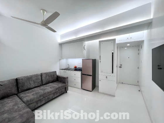 2Room Furnished Serviced Flat Available in Bashundhara R/A.